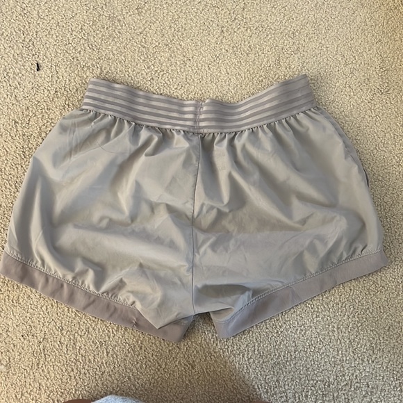 Nike training shorts* - Picture 2 of 3